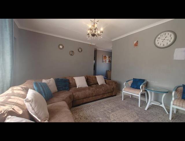 3 BEDROOM PROPERTY TO RENT IN MORELETAPARK